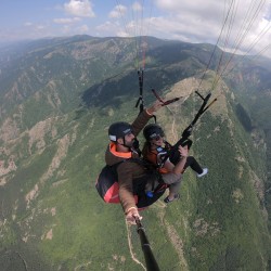 Panoramic paragliding flight between Gabrovo and Veliko Tarnovo + video recording