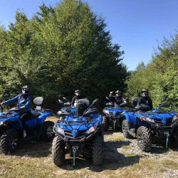 Прегърнете тръпката с офроуд приключение с ATV край Етрополе за двама души