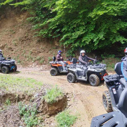 В горите на Златоград: 1-часова офроуд разходка с АТВ за двама на едно АТВ