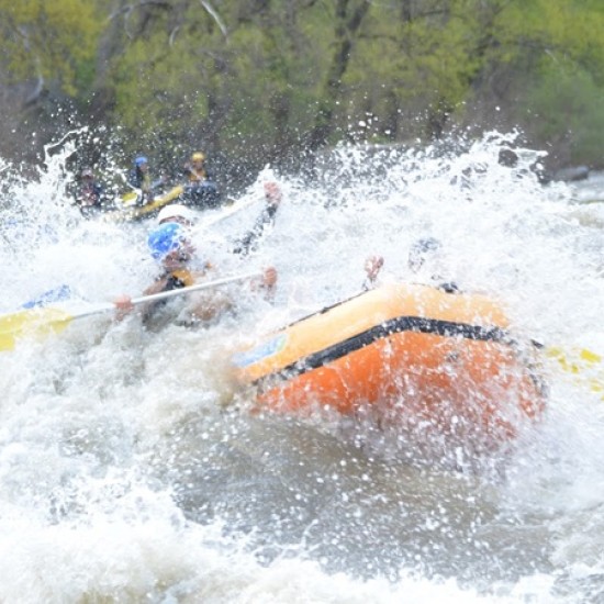 Рафтинг на Струма | Makaroon.bg