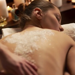 Релаксиращ масаж с екзотичен боди скраб в Пловдив Релаксиращ масаж с екзотичен боди скраб в Пловдив