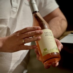 Дегустация за двама на 5 български вина във винен бар Cork&Fork, гр. Пловдив