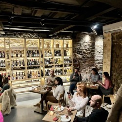 Дегустация за двама на 3 български вина във винен бар Cork&Fork, гр. Пловдив Дегустация за двама на 3 български вина във винен бар Cork&Fork, гр. Пловдив