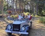 Ден сред природата с "Тур с ретро джип край Велинград" от Makaroon Ден сред природата с "Тур с ретро джип край Велинград" от Makaroon