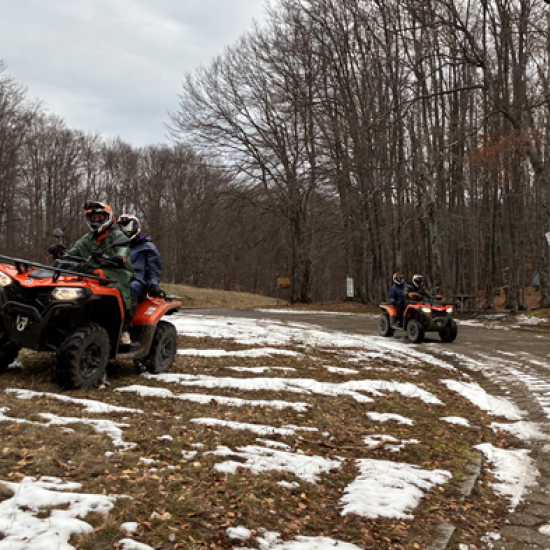 Подари едно пътешествие изпълнено с емоции с „Офроуд приключение с АТВ в Средна гора‘‘ от Makaroon