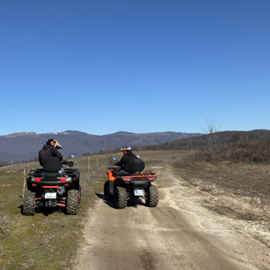Подари едно пътешествие изпълнено с емоции с „Офроуд приключение с АТВ в Средна гора‘‘ от Makaroon