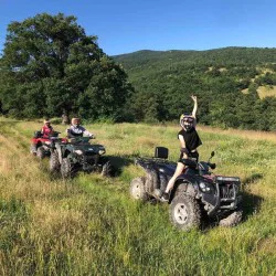 През гори и планини с „Офроуд приключение с АТВ в Средна гора‘‘