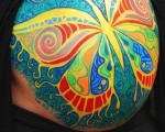 Подарете цветна хармония и баланс с "Body Art Терапия за Бременни " от Makaroon Подарете цветна хармония и баланс с "Body Art Терапия за Бременни " от Makaroon