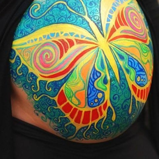 Подарете цветна хармония и баланс с "Body Art Терапия за Бременни " от Makaroon Подарете цветна хармония и баланс с "Body Art Терапия за Бременни " от Makaroon