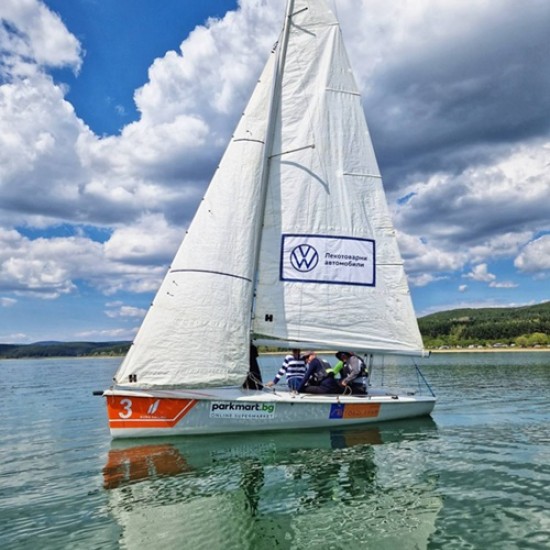 Water adventure - enjoy a 2-hour sailboat ride on Iskar Dam from Makaroon