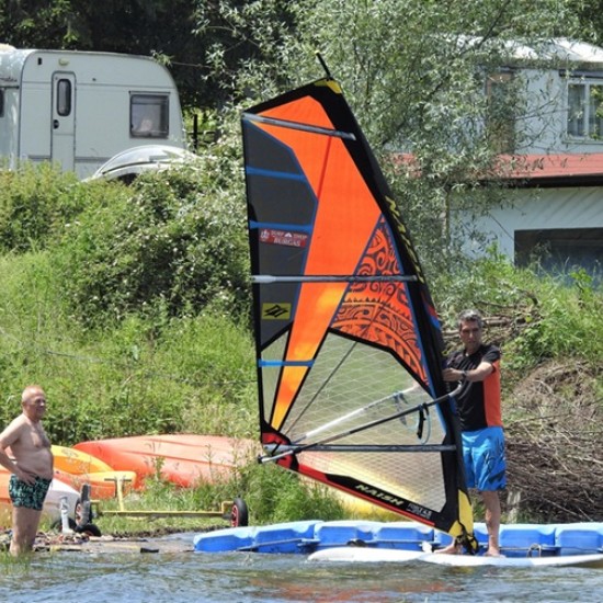 Windsurfing for beginners on Iskar Dam - ignite the spark of water sports from Makaroon