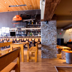 A package of five visits to an indoor ski slope for one adult A package of five visits to an indoor ski slope for one adult