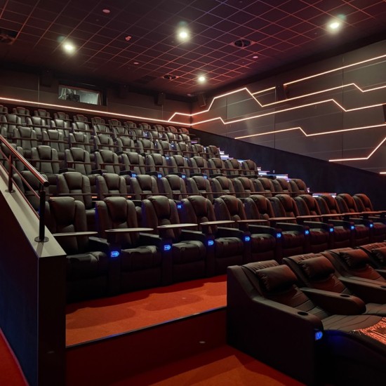 Подарете прожекции из цяла България с "Два билета за кино с включени пуканки и напитки в Cineland