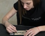 Embark on a useful creative workshop for working with crystals in Varna and create something of your own - with Makaroon