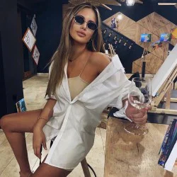 Арт Терапия: Рисуване за двама с бутилка вино