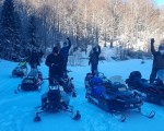 Каране на моторна шейна един час в района на Петрохан от Макароон Каране на моторна шейна един час в района на Петрохан от Макароон