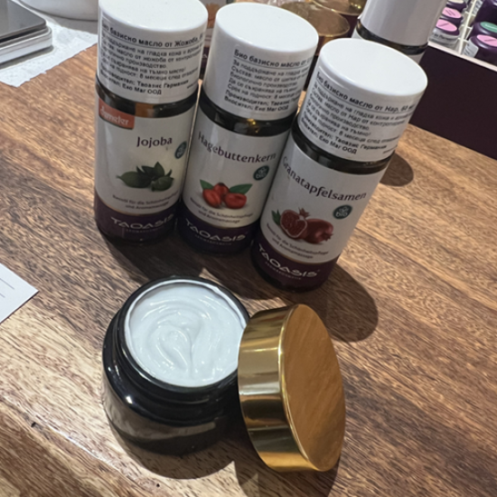 Създайте свой собствен продукт от натурална козметика в една вдъхновяваща работилница от Makaroon