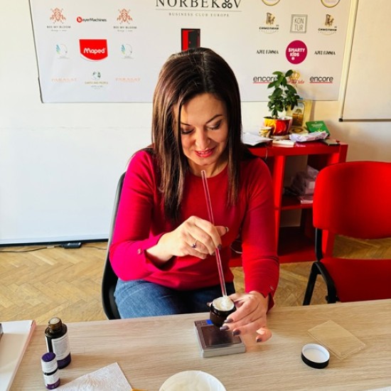 Създайте свой собствен продукт от натурална козметика в една вдъхновяваща работилница от Makaroon