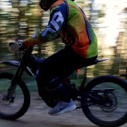 Двучасов тур с електрически мотор „По стъпките на Ботев“ край Враца