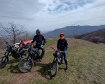 Вдигнете адреналина с Двучасов тур с електрически мотори край Горна Баня от Makaroon Вдигнете адреналина с Двучасов тур с електрически мотори край Горна Баня от Makaroon