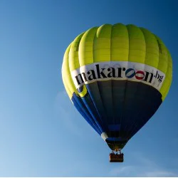 Панорамно издигане с балон за трима + видеозаснемане с 4К action камера край София