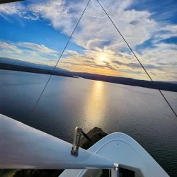 Полет с летяща лодка ( хидроплан - амфибия ) над яз. Искър" Полет с летяща лодка ( хидроплан - амфибия ) над яз. Искър"