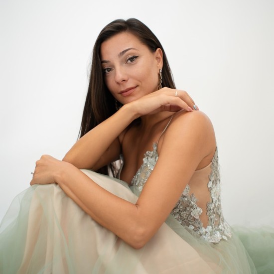 Изявете себе си с "Индивидуална фотосесия във Варна" oт Makaroon