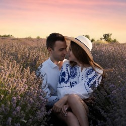 Романтична фотосесия за двойки във Варна