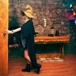 Ескейп руум: Магическо училище гр. София игра за четирима