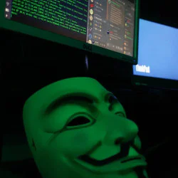 Ескейп стая „Хакерът“ за петима в София