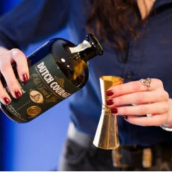 Дегустация на 7 вида джин за двама - преживяване за ентусиасти