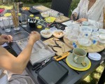 Създайте своето уникално бижу от естествени камъни и коприна по време на тази творческа работилница от Makaroon