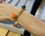 Create your own unique piece of jewelry from natural stones and silk during this creative workshop from Makaroon