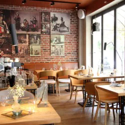 Модерна японска фюжън кухня – 6-степенна дегустация отвъд сетивата за двама в Hamachi-ni