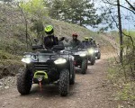 Впуснете се в едно щуро приключение с 2 часа тур с АТВ висок клас край с. Устина от Makaroon Впуснете се в едно щуро приключение с 2 часа тур с АТВ висок клас край с. Устина от Makaroon