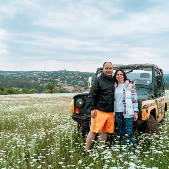 Джип сафари в района на Велико Търново - Всички Артикули - 67.00 | Makaroon.bg Джип сафари в района на Велико Търново | Makaroon.bg