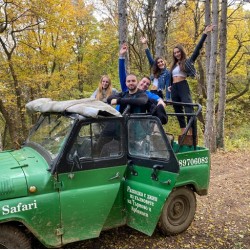 Сафари с джип среден клас в района на Велико Търново - 2 часа