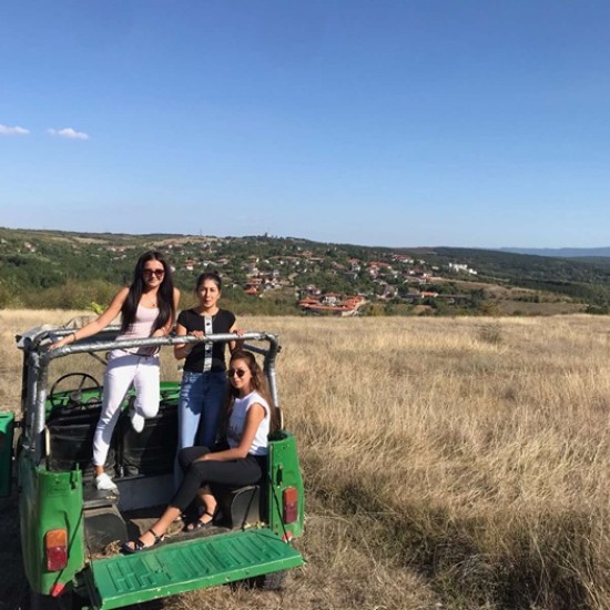 Джип сафари в района на Велико Търново - Всички Артикули - 67.00 | Makaroon.bg Джип сафари в района на Велико Търново | Makaroon.bg