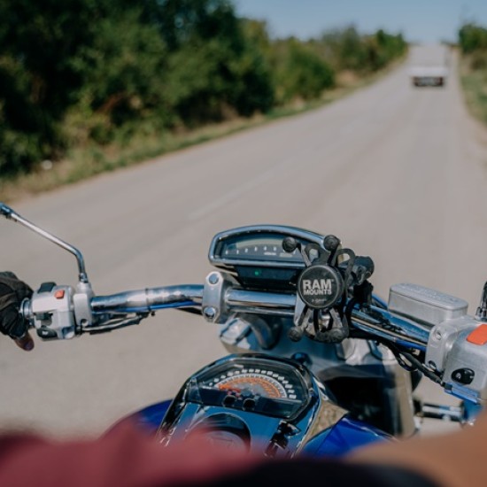 Explore the beauty of the surroundings of Veliko Tarnovo with a ride on a Suzuki Boulevard M109R cruiser motorcycle from Makaroon