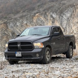 Офроуд разходка с джип висок клас в района на Велико Търново