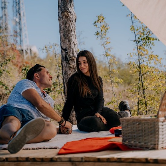 Споделени мигове с "Романтичен пикник и конна езда за двама около Велико Търново" от Makaroon