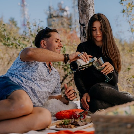 Споделени мигове с "Романтичен пикник и конна езда за двама около Велико Търново" от Makaroon