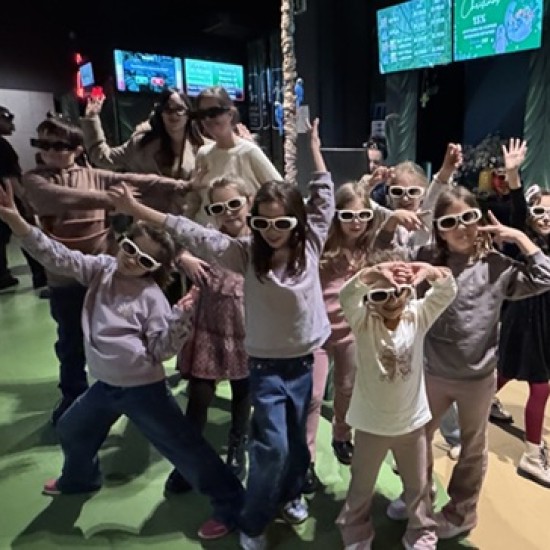 Насладете се на едно впечатляващо шоу от ново поколение с посещение на Hologram Zoo Sofia от Makaroon