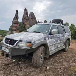 Джип сафари край Белоградчик за двама - вълнуващо приключение сред природата Джип сафари край Белоградчик за двама - вълнуващо приключение сред природата