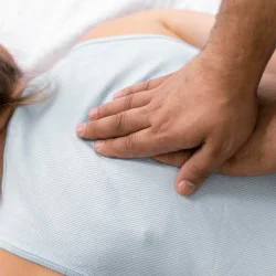 Погрижете се за мускулите си със Спортен масаж в Уелнес център Cosmopolitan Русе 