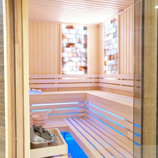 Организирайте своята почивка в дома на културния елит с Нощувка за двама в Хотел Еделвайс на връх Бузлуджа от Makaroon