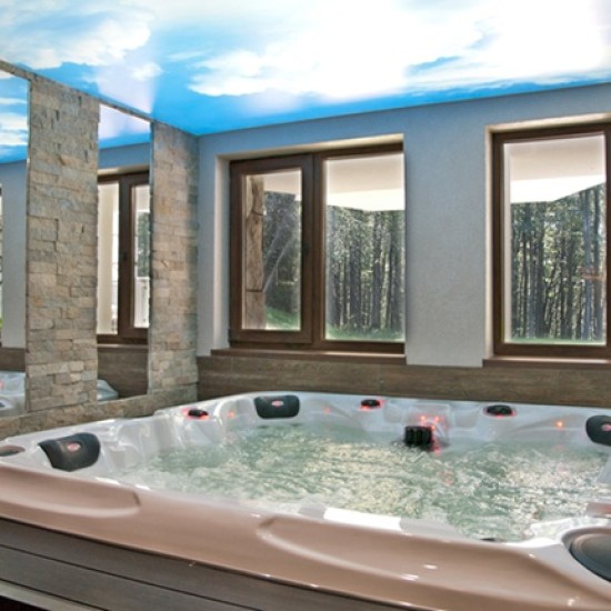 Организирайте своята почивка в дома на културния елит с Нощувка за двама в Хотел Еделвайс на връх Бузлуджа от Makaroon