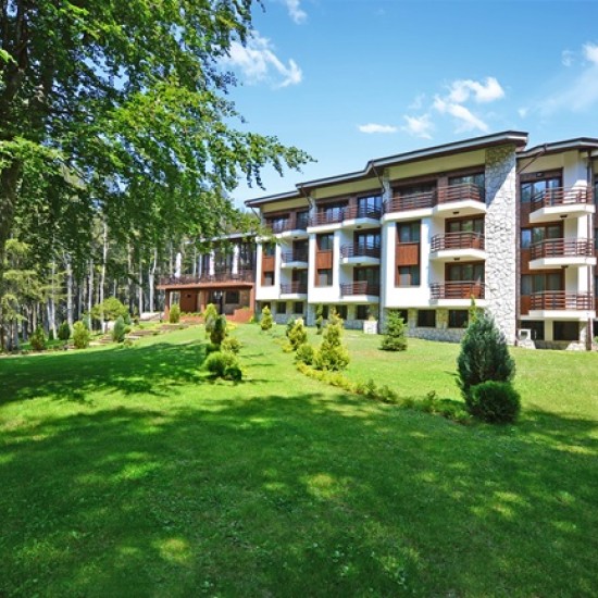 Организирайте своята почивка в дома на културния елит с Нощувка за двама в Хотел Еделвайс на връх Бузлуджа от Makaroon