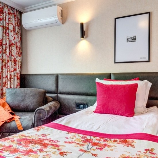 Насладете се на една пълноценна почивка с дъх на природа, спокойствие и комфорт с нощувка за двама в спа хотел Кипарис, гр. Смолян от Makaroon Насладете се на една пълноценна почивка с дъх на природа, спокойствие и комфорт с нощувка за двама в спа хотел Кипарис, гр. Смолян от Makaroon