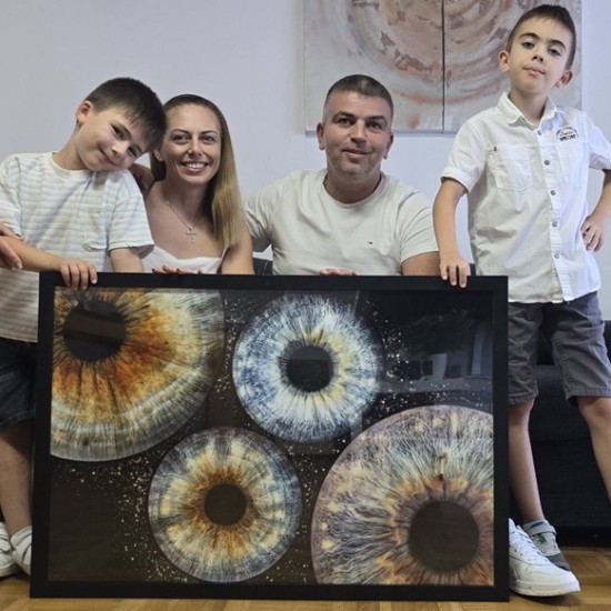 Частица от душата в картина с Ирисова фотография в Плевен от Makaroon